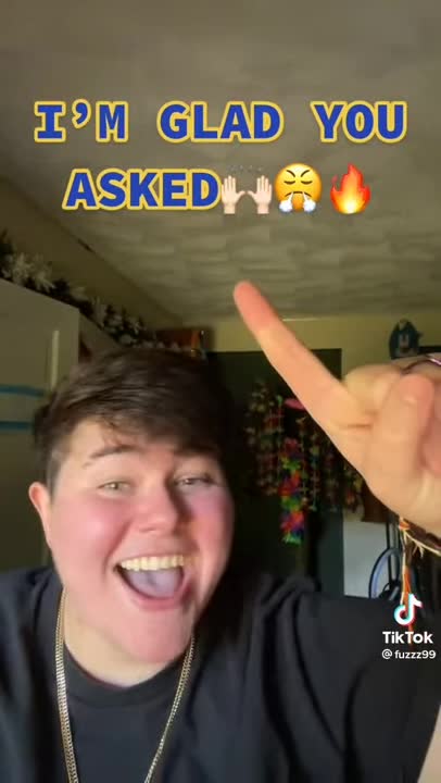 1732829021592257.webm