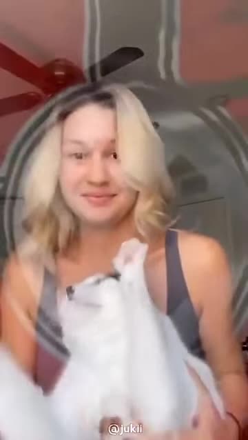 1735084459340241.webm