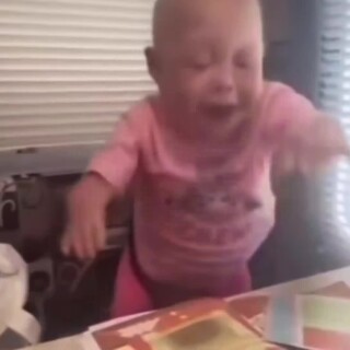 When-you-meet-your-friends-baby